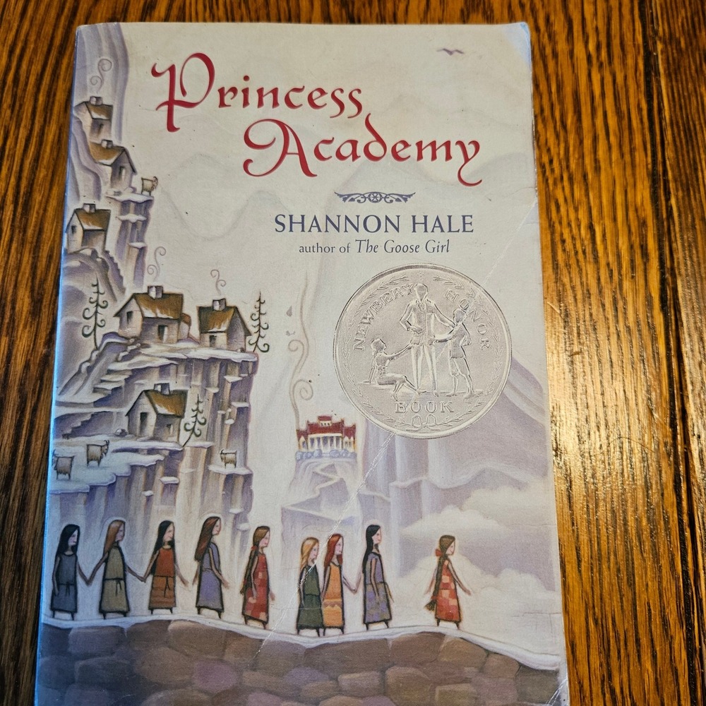Princess Academy Shannon Hale Newbery Honor Book Paperback Scholastic Edition